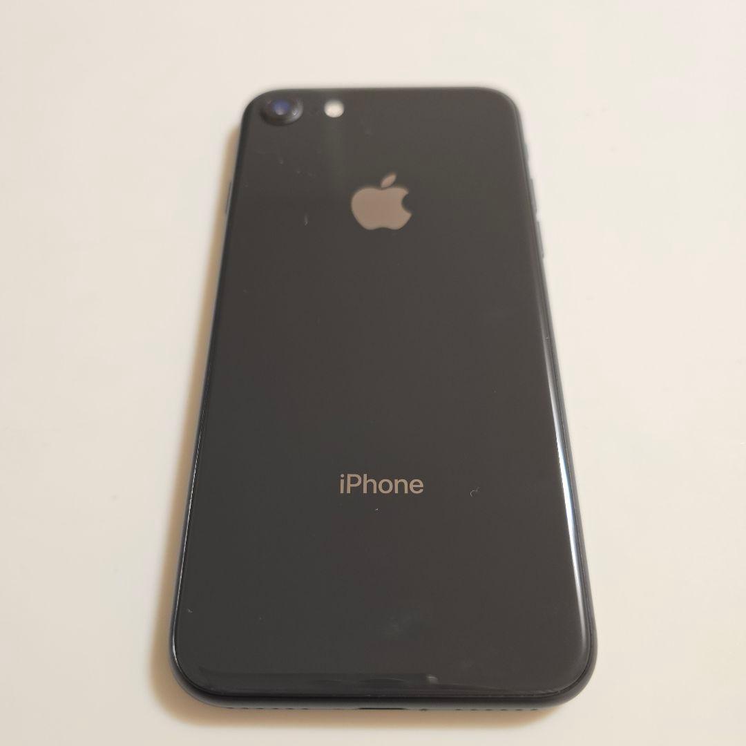 【美品】Apple　iPhone8　64gb グレイ　ブラック　バッテリー94%