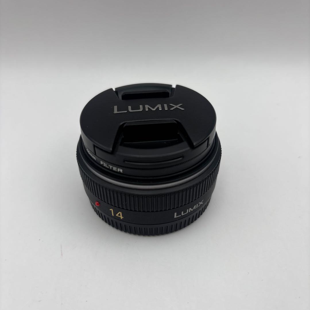 Panasonic LUMIX 14mm f2.5 単焦点　マイクロフォーサーズ