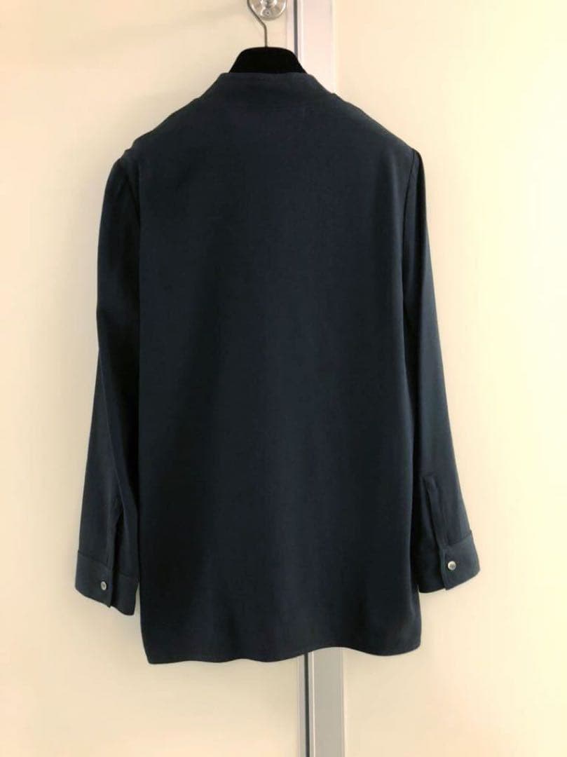 【WES GORDON】BLACK V-neck ette SHIRT
