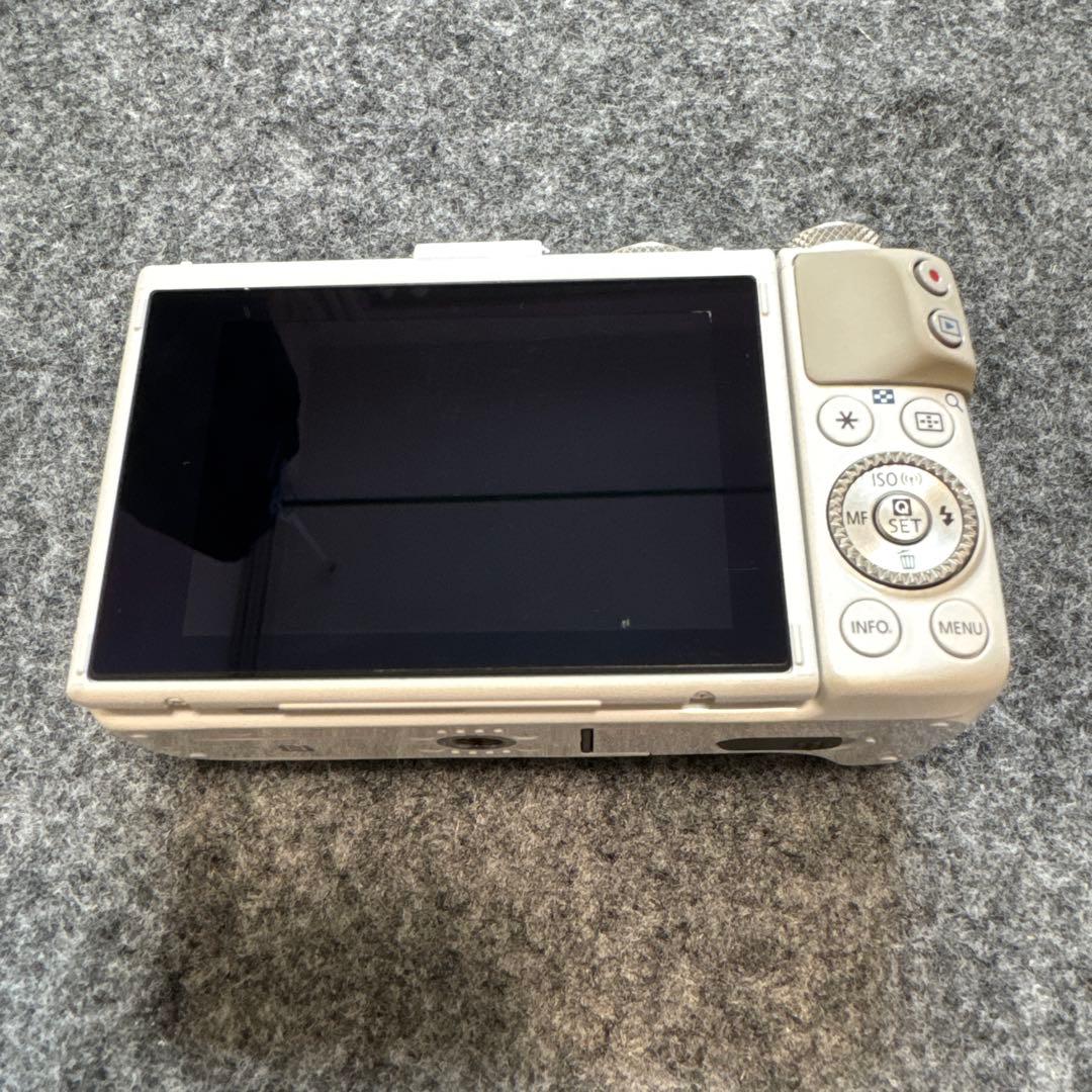 ハチハチ Canon EOS M3 ミラーレス一眼 ホワイト