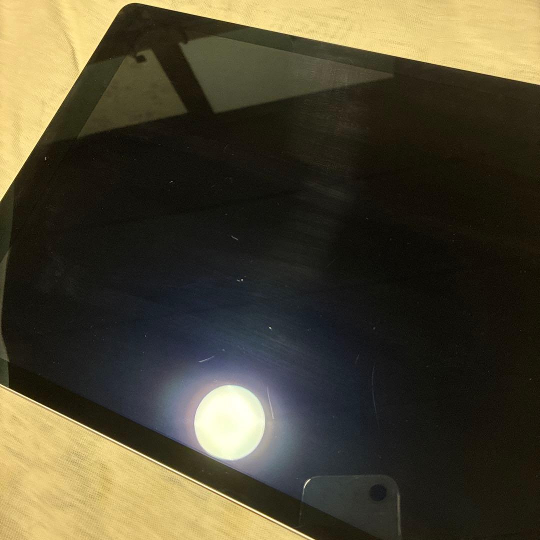 Apple iPad pro 12.9インチ　第一世帯