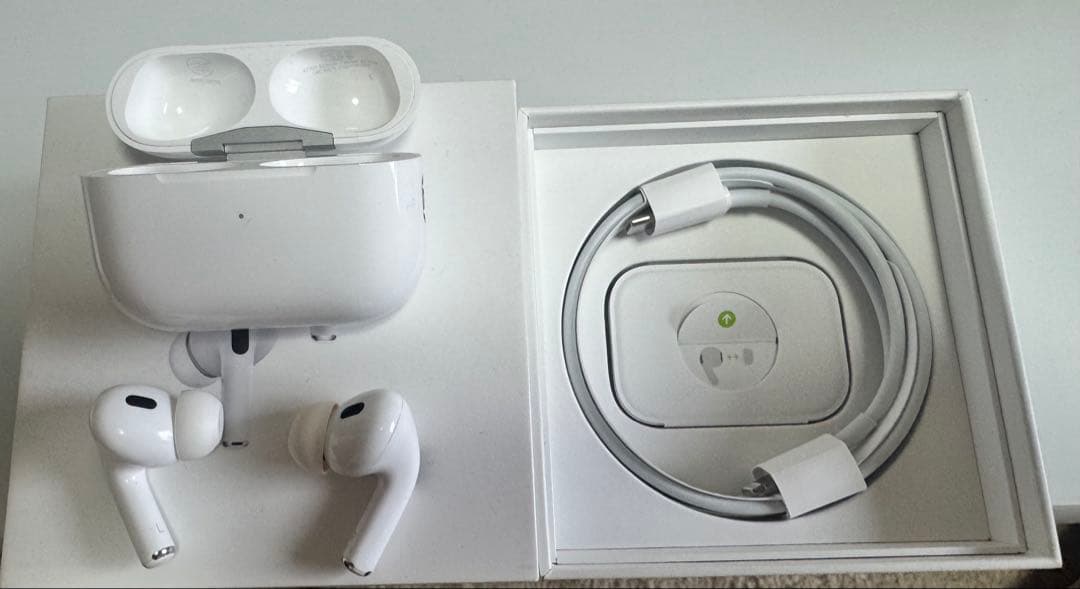 AirPods Pro 第2世代（Lightning）フルセット　約1年使用