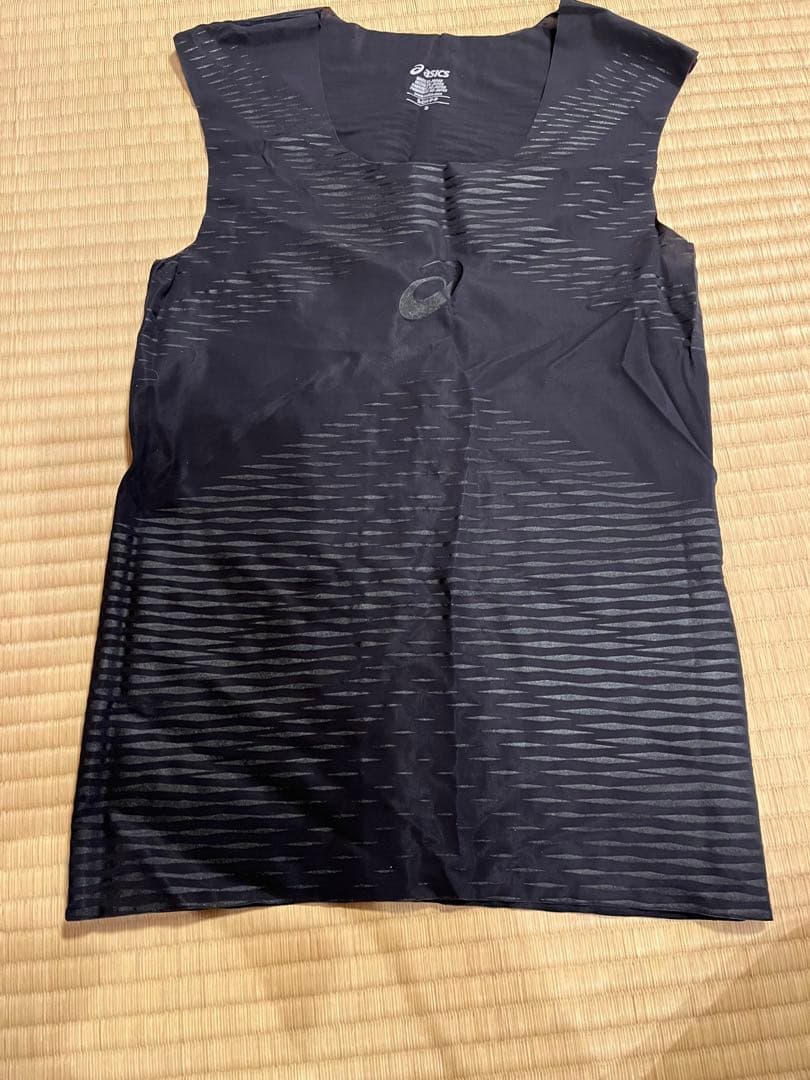 ASICS メタスピードベースレイヤー Sサイズ