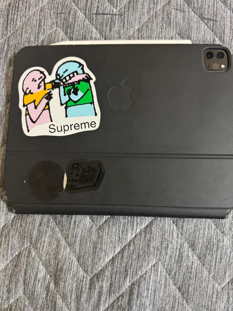 iPad Pro 11インチ 第二世代 アップルペンシル、マジックキーボード