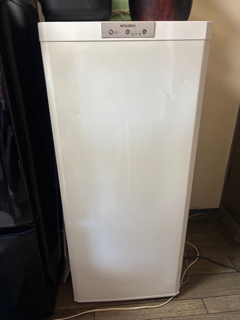 MITSUBISHI MF-U12T-W 冷凍庫 121L