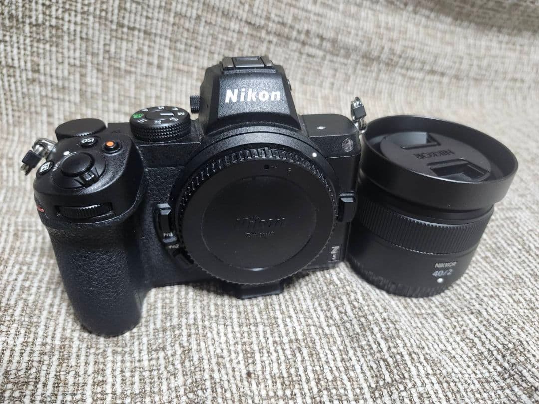 デジタルカメラ Nikon z5 + z40mm f2
