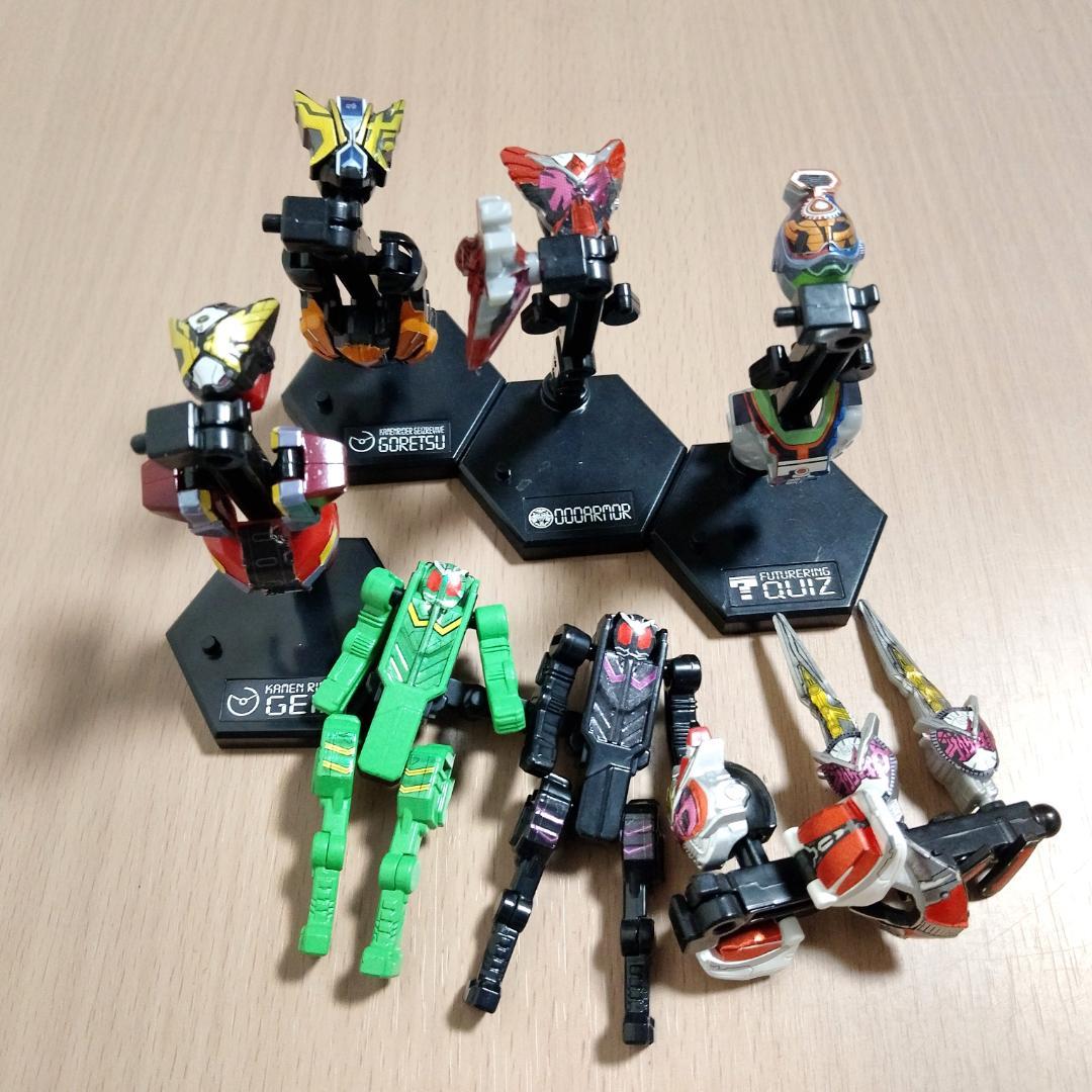 仮面ライダー装動　まとめ売り　本体36体　パーツ20個　JUNK　部品多数