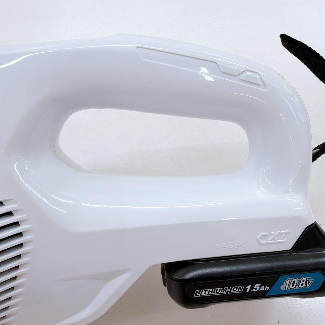 makita マキタ コードレス掃除機CL107FDSHW バッテリー充電器付