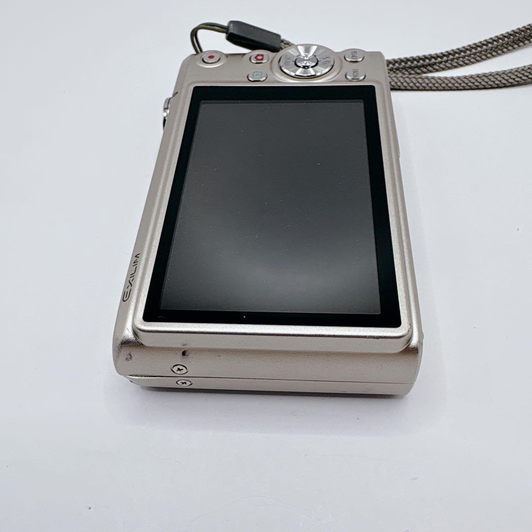 美品CASIO デジカメ EXILIM ZOOM EX-Z100 備品完備