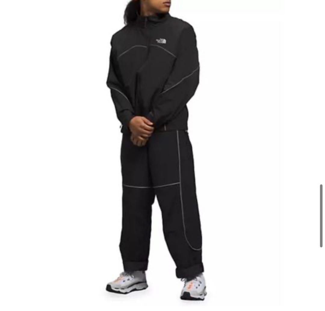 最終値下げ！日本未入荷THE NORTH FACE ナイロンセットアップ