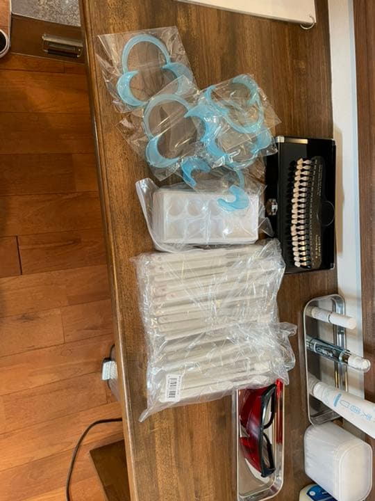 セルフホワイトニング　ホワイトニング機械