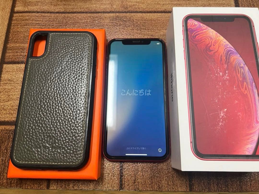 iphone XR productred（赤）256GB レザーケース付き