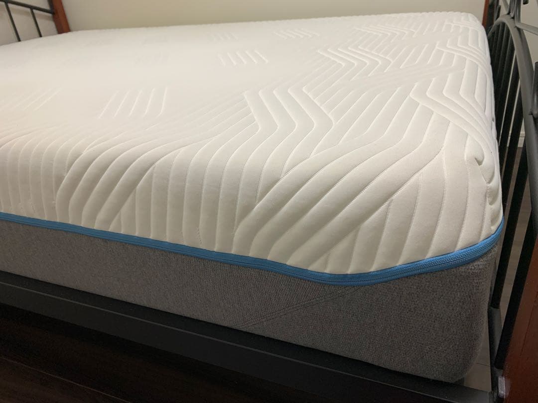 【美品】テンピュール　マットレス　ダブル