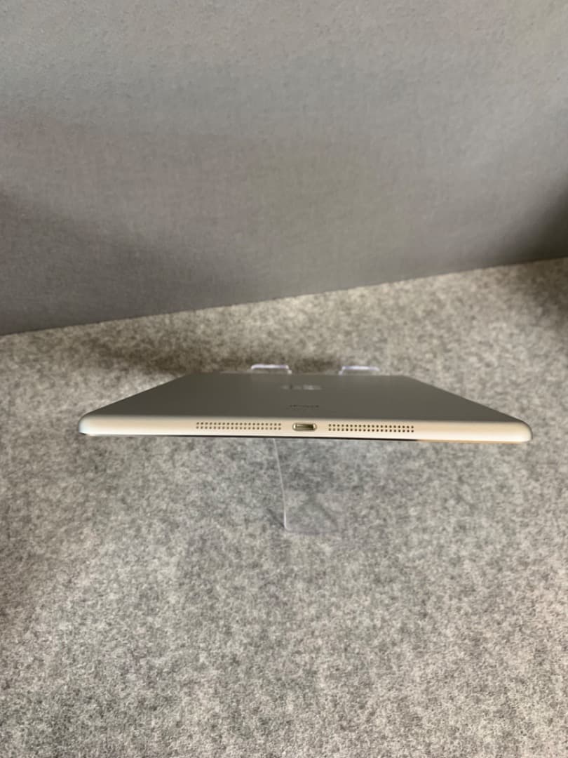 ジャンク品 iPad Air 第1世代 16GB Wi-Fi+Cellular