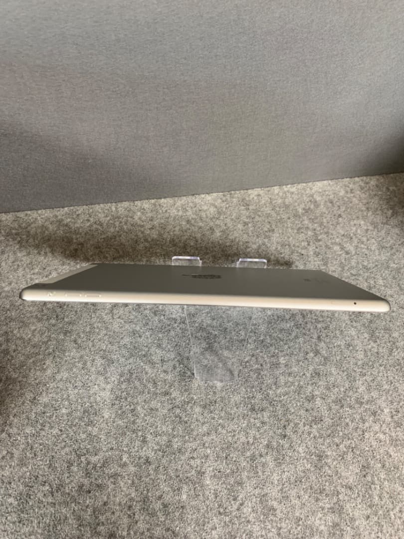 ジャンク品 iPad Air 第1世代 16GB Wi-Fi+Cellular