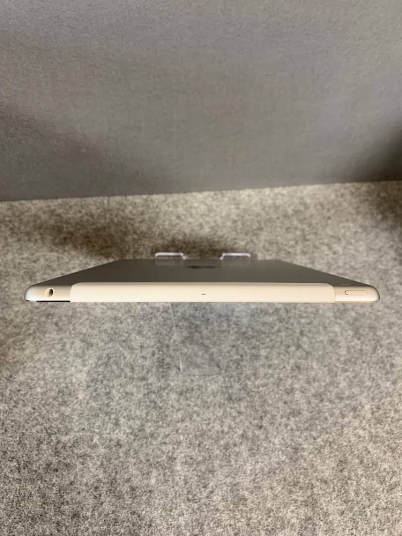 ジャンク品 iPad Air 第1世代 16GB Wi-Fi+Cellular