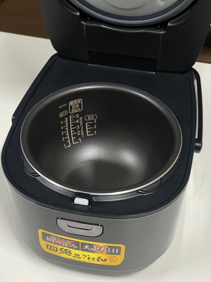 Panasonic IH炊飯器 SR-HB102