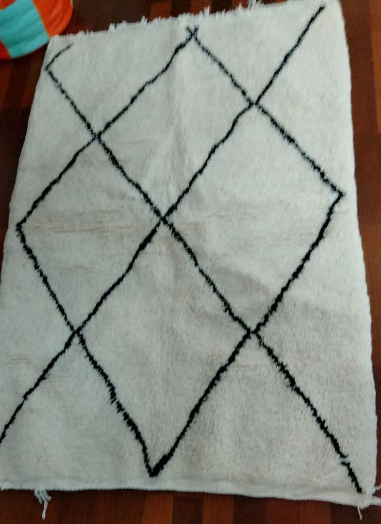 made in モロッコのハンドメイドラグ