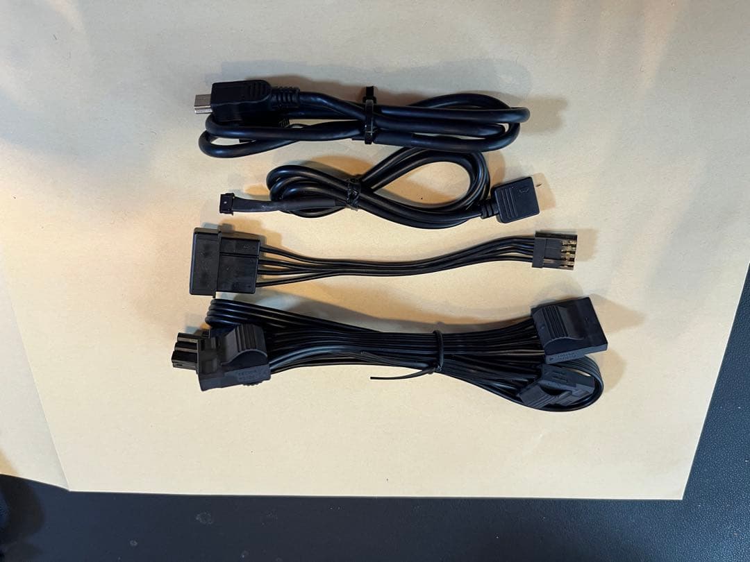 CORSAIR RM 750x 750W 電源ユニット