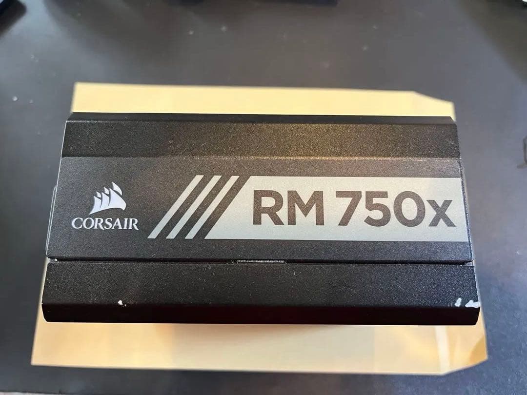 CORSAIR RM 750x 750W 電源ユニット