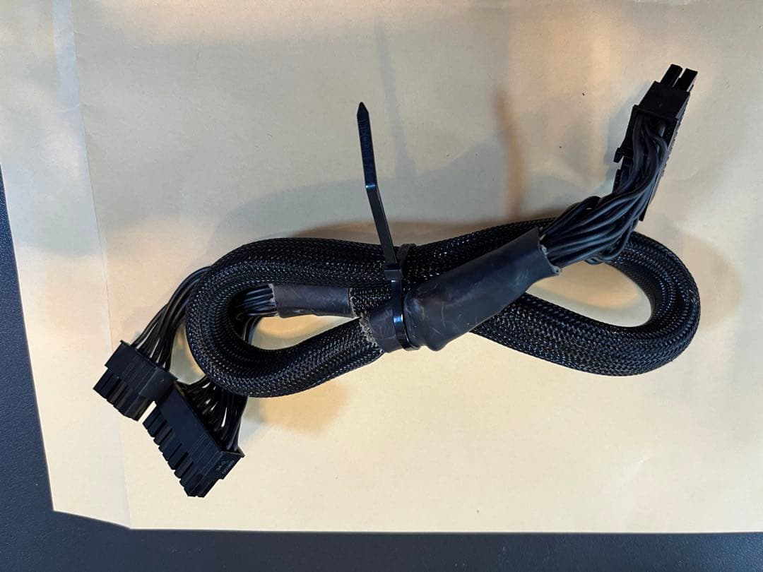 CORSAIR RM 750x 750W 電源ユニット