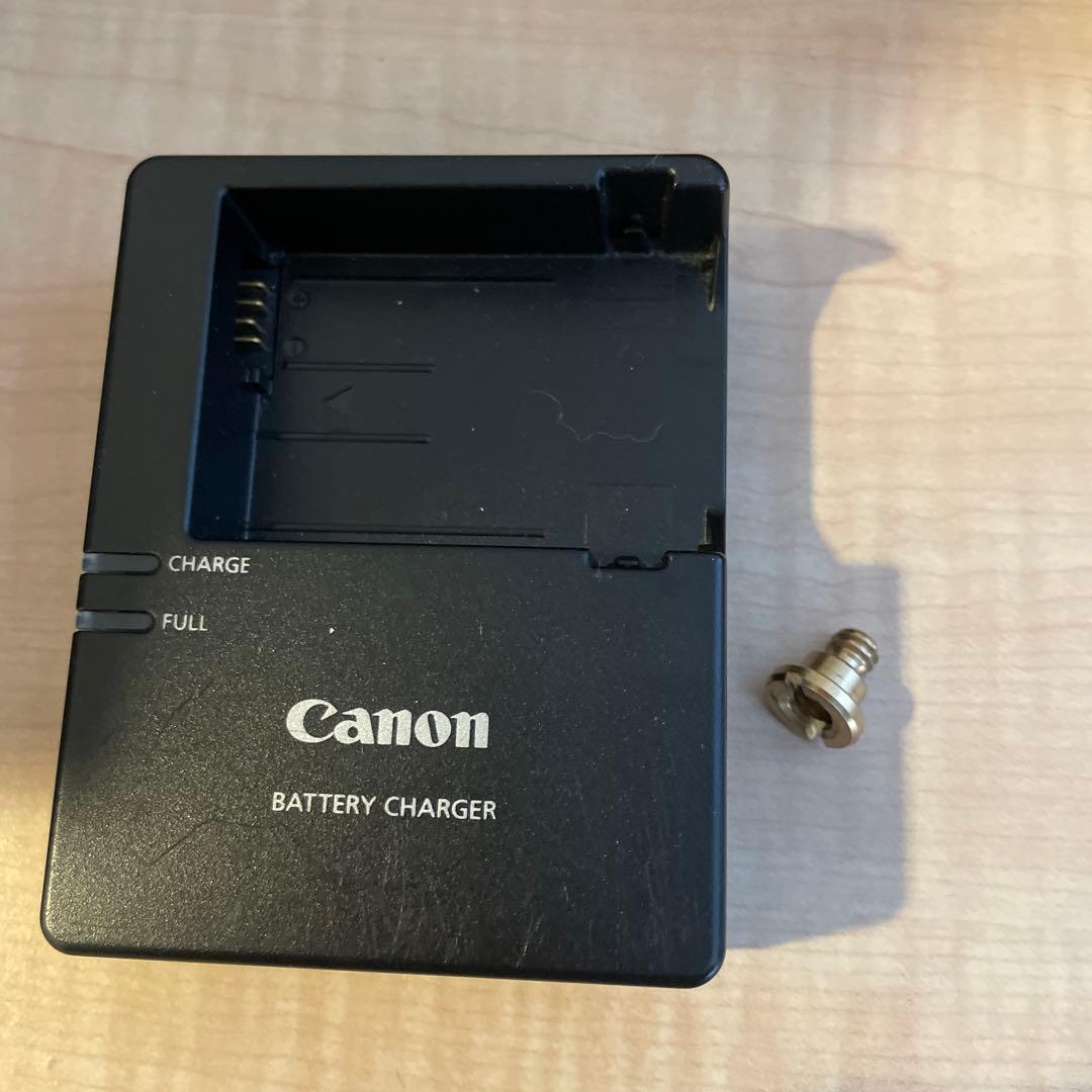 中古美品 パナソニック LUMIX G DC-GF10W 4K 専用カバー付き