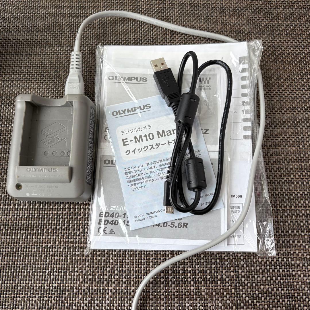 フィルムカメラ OLYMPUS OM-D E-M10 Mark II