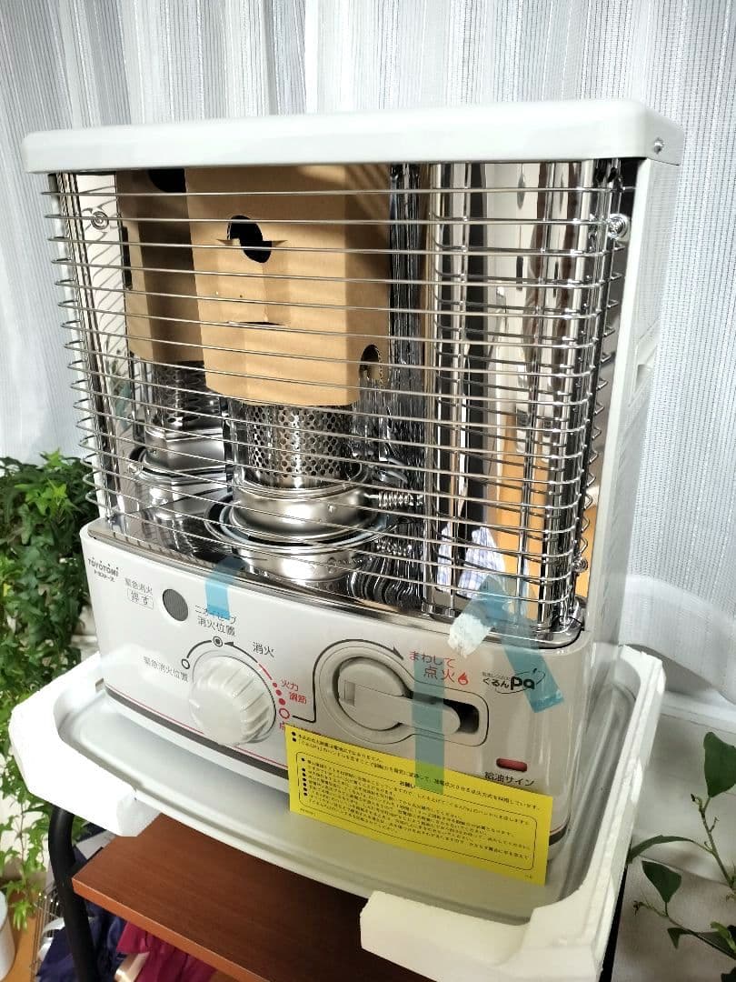 TOYOTOMI RS-G240 ホワイト 石油ファンヒーター