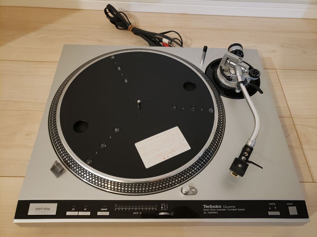 Technics SL-1600 MK2 ターンテーブル（希少品、美品）