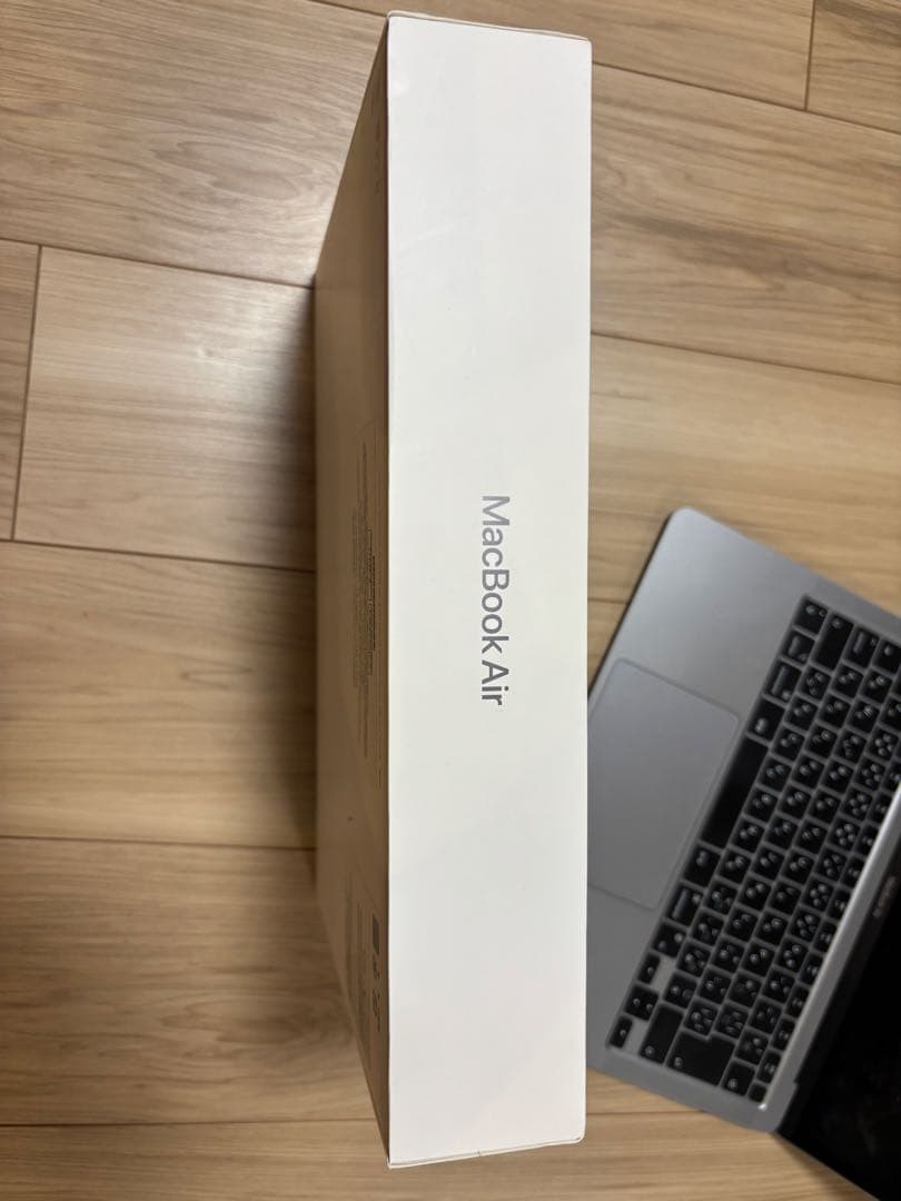 Apple MacBook air 256GB SSD 13インチ