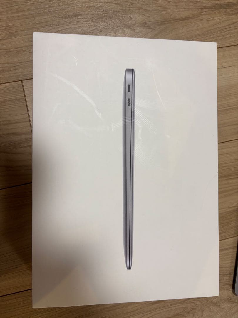 Apple MacBook air 256GB SSD 13インチ