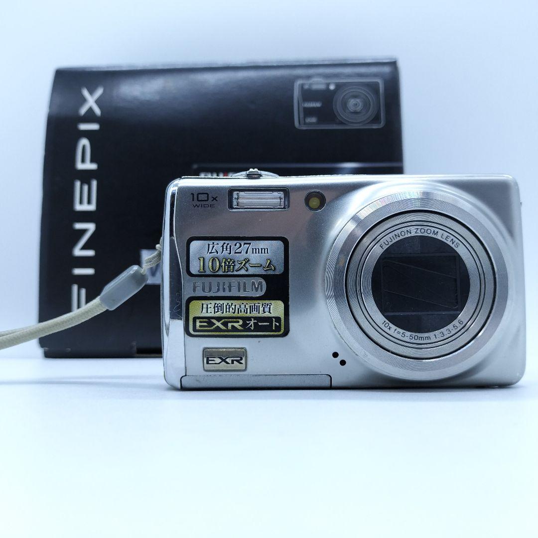 FUJIFILM FinePix F70 EXR シルバー デジカメ