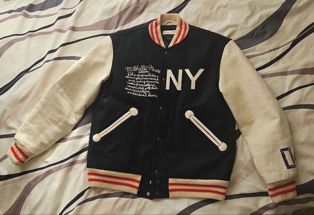 Mitchell & Ness NYスタジャン