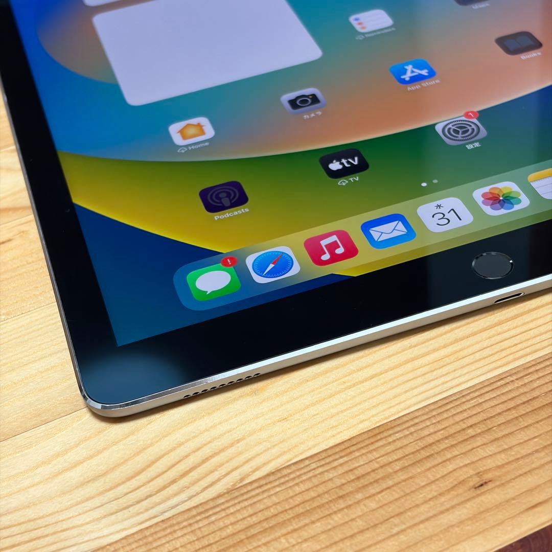 iPad Pro 12.9インチ（第1世代） 32GB 00001