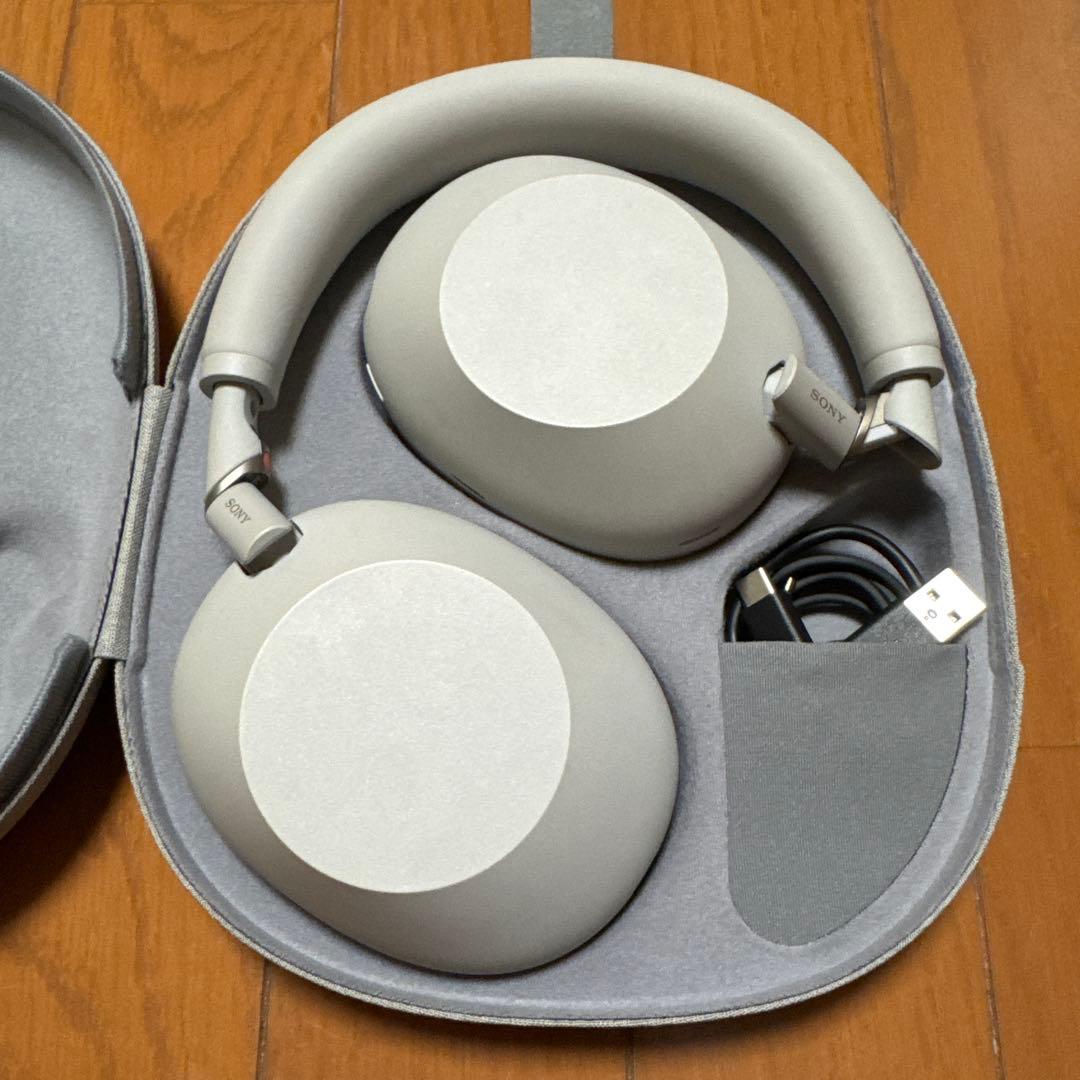 【中古・価格交渉OK】SONY WH-1000XM6 プラチナシルバー