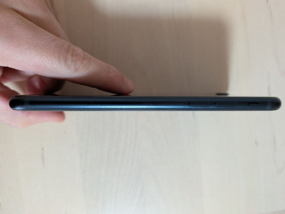 iphoneSE 第三世代 ★simロック解除・初期化済★