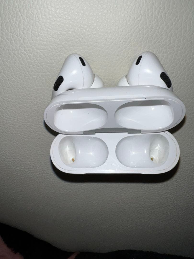 【先着順】AirPods Pro 2 Lightning ifaceケース付属可