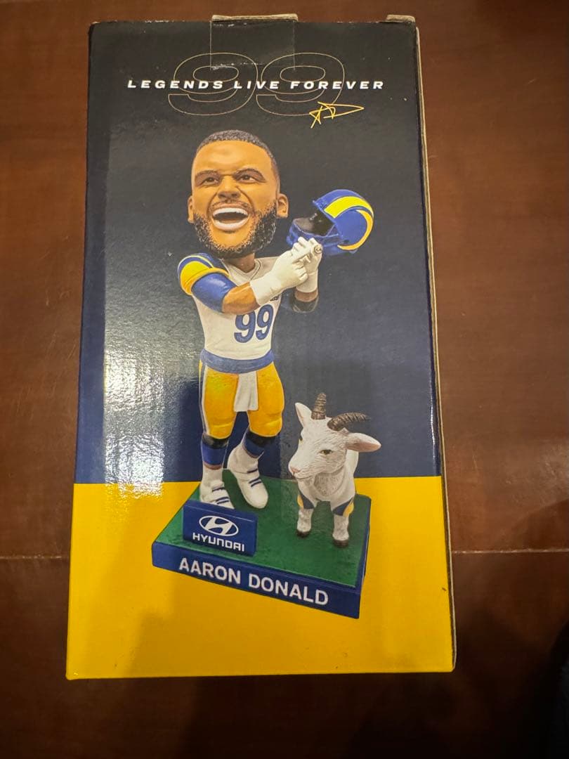 希少！アーロン・ドナルド ボブルヘッド フィギュア送料込み　即発送