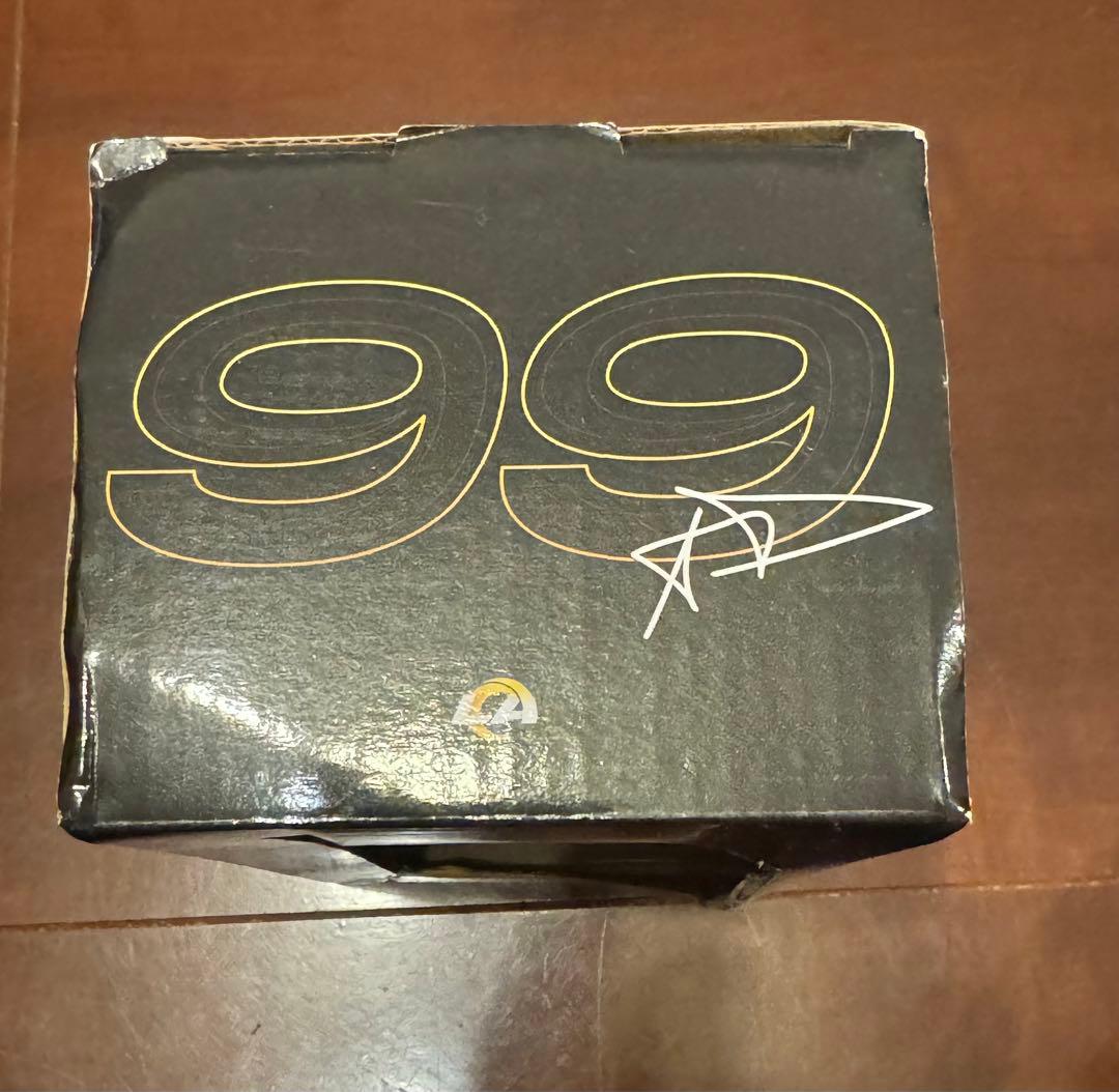 希少！アーロン・ドナルド ボブルヘッド フィギュア送料込み　即発送