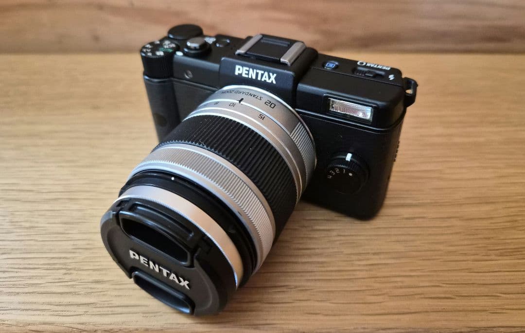 PENTAX Q ズームレンズキット【動作確認済・付属品完備】