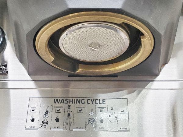 E2539/ランチリオ/CLASSE5 USB1G/200V/2022年製/