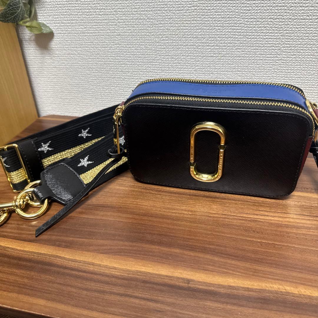 Marc Jacobs マークジェイコブスクラシック カメラバッグ星柄ストラップ
