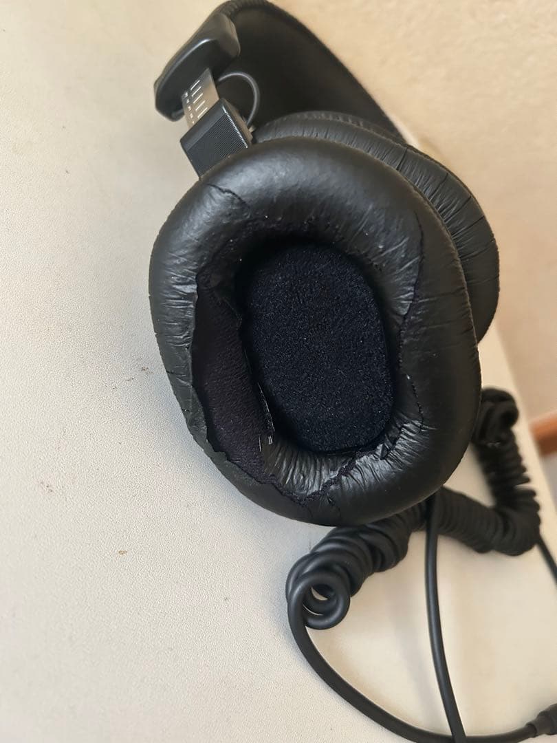 SONY ヘッドホン MDR-7506 Professional