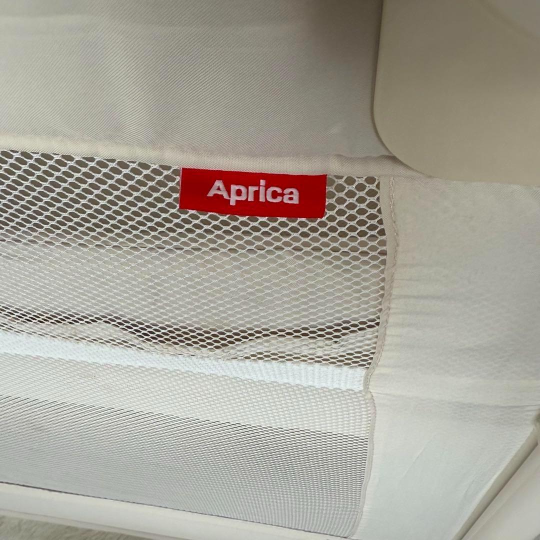 アップリカ　ココネルエアー　ベビーベッド　ホワイト　66046