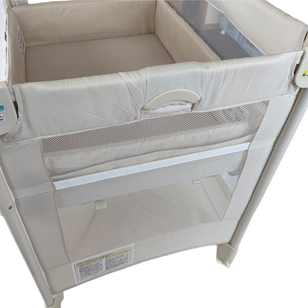 アップリカ　ココネルエアー　ベビーベッド　ホワイト　66046
