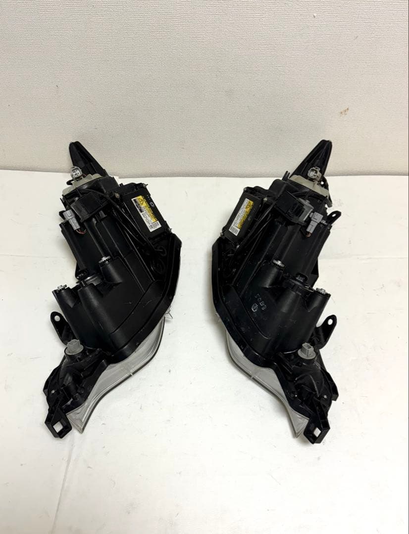 エスティマ HID ヘッドライト 左右 AFS付き KOITO 28-187