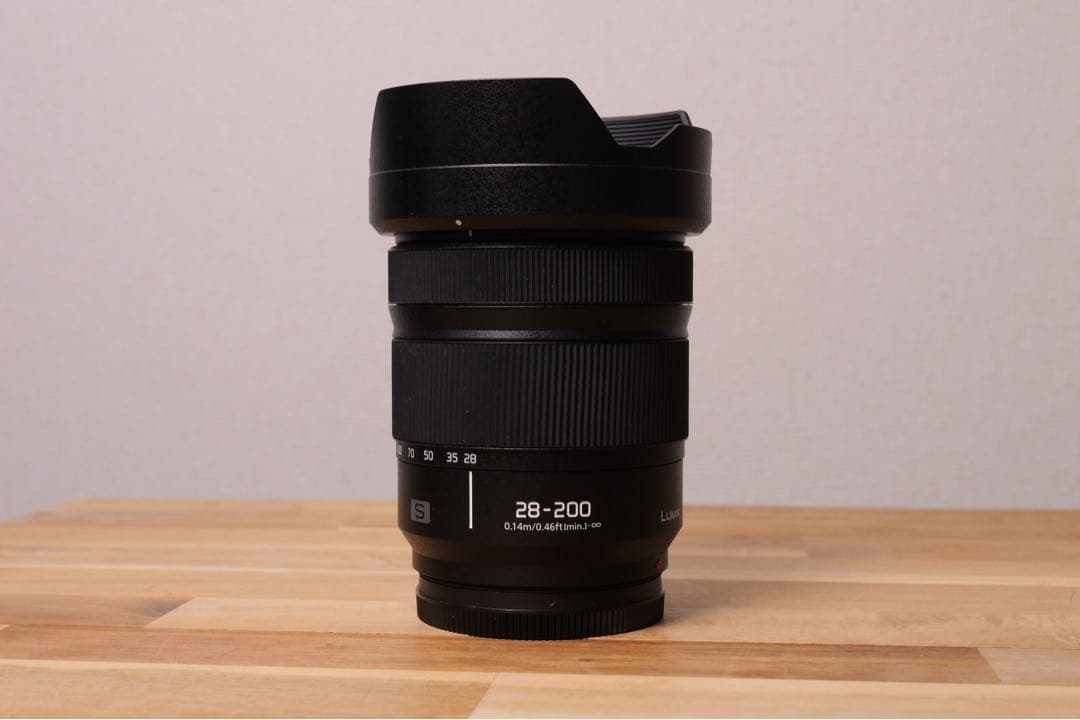 美品 LUMIX S 28-200ｍｍ F4-7.1 MACRO O.I.S