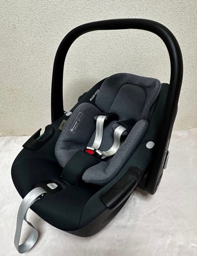 マキシコシ ペブル 360 + FamilyFix 360 +専用アダプター