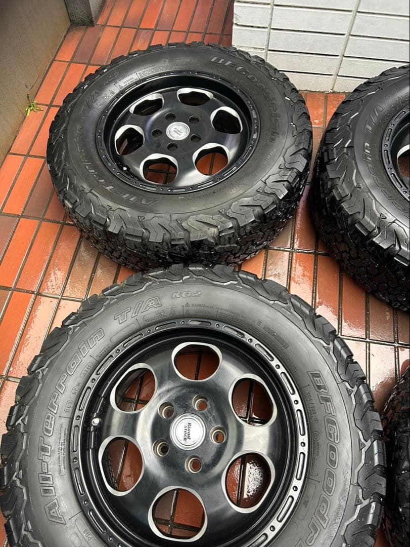 グッドリッジAll-TerrainT/A KO2 19年製　235/70 デリカ