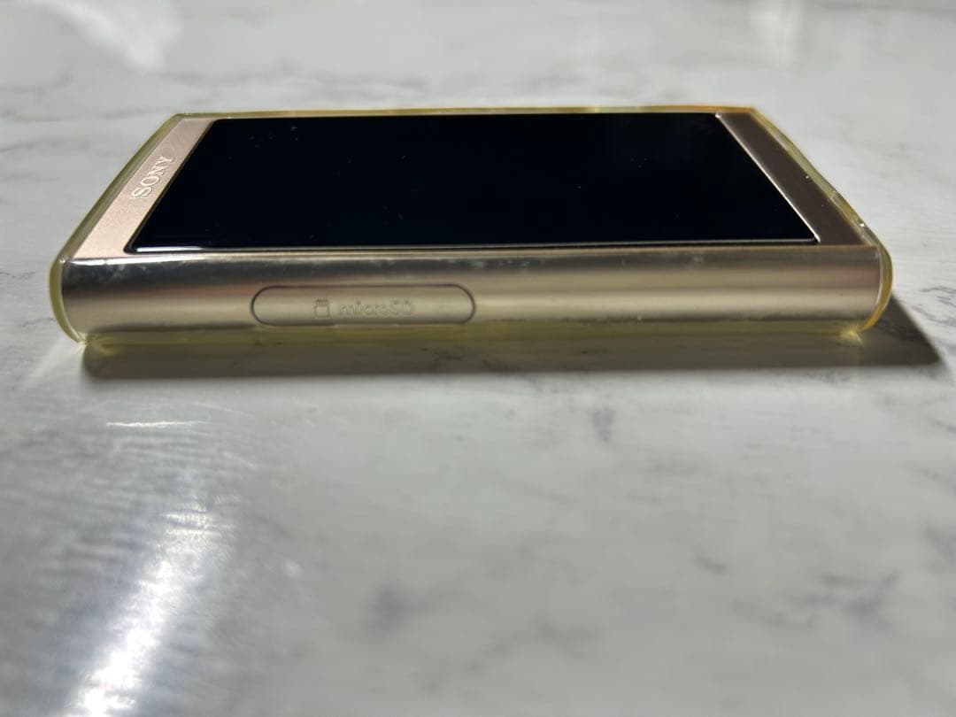 SONY WALKMAN NW-A55 ゴールドカラー